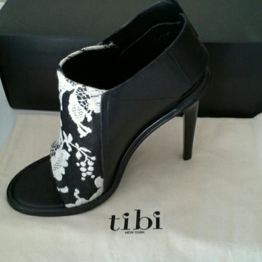 Tibi milou shoes