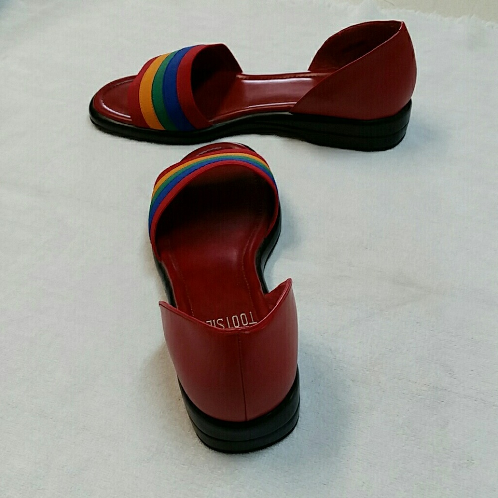 Shoes - Picture 2 of 4