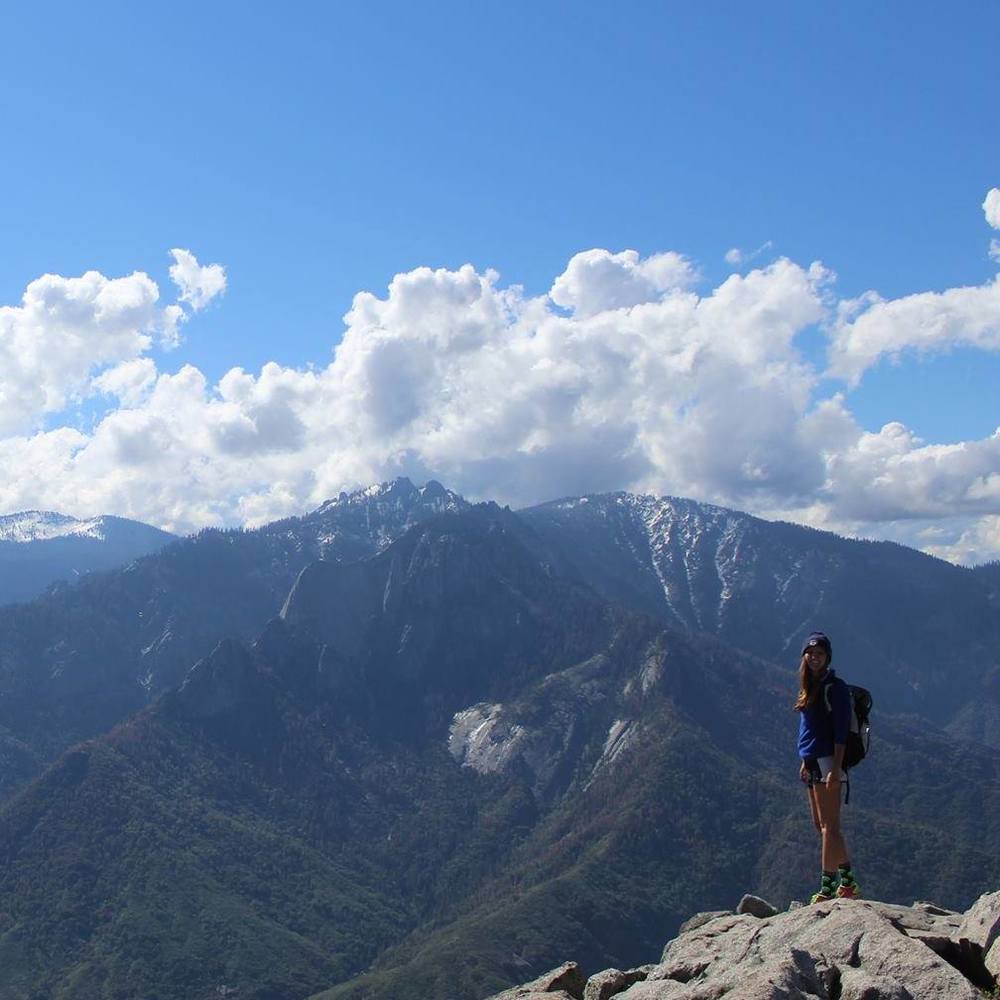 Meet your Posher, Abbi