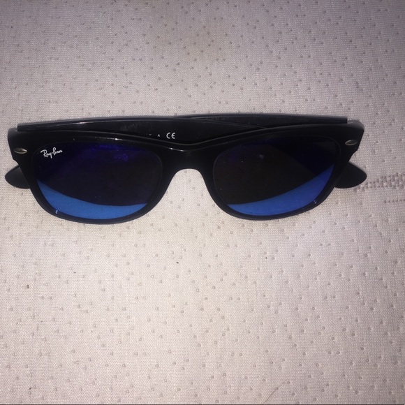 New Ray Ban Perfect condition blue mirror wayfarer - Picture 1 of 4