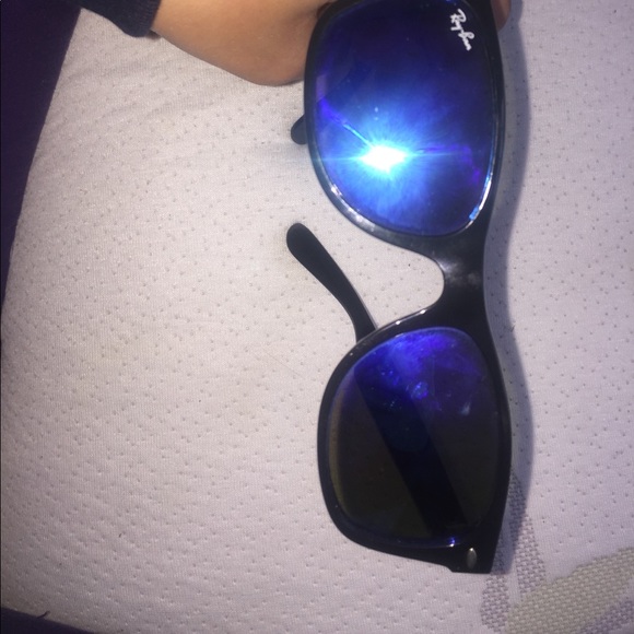 New Ray Ban Perfect condition blue mirror wayfarer main image 4