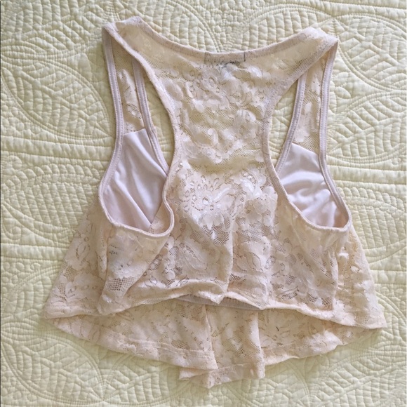 Cream Charlotte Russe crop top - Picture 2 of 2