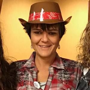 Meet your Posher, Angie