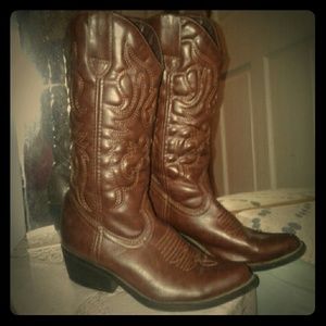 Rampage Cowgirl boots