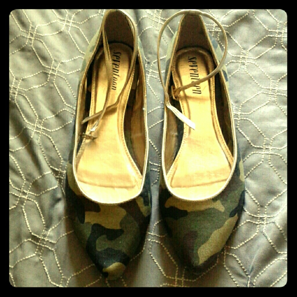 Pointed Shoes