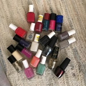 Bunch of of nail polishers!