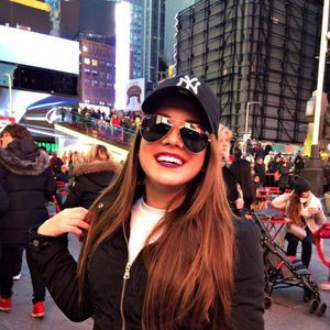 Meet your Posher, Amanda