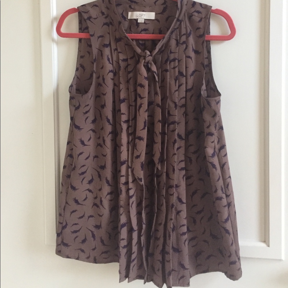 Ann Taylor Loft Sleeveless Blouse Medium