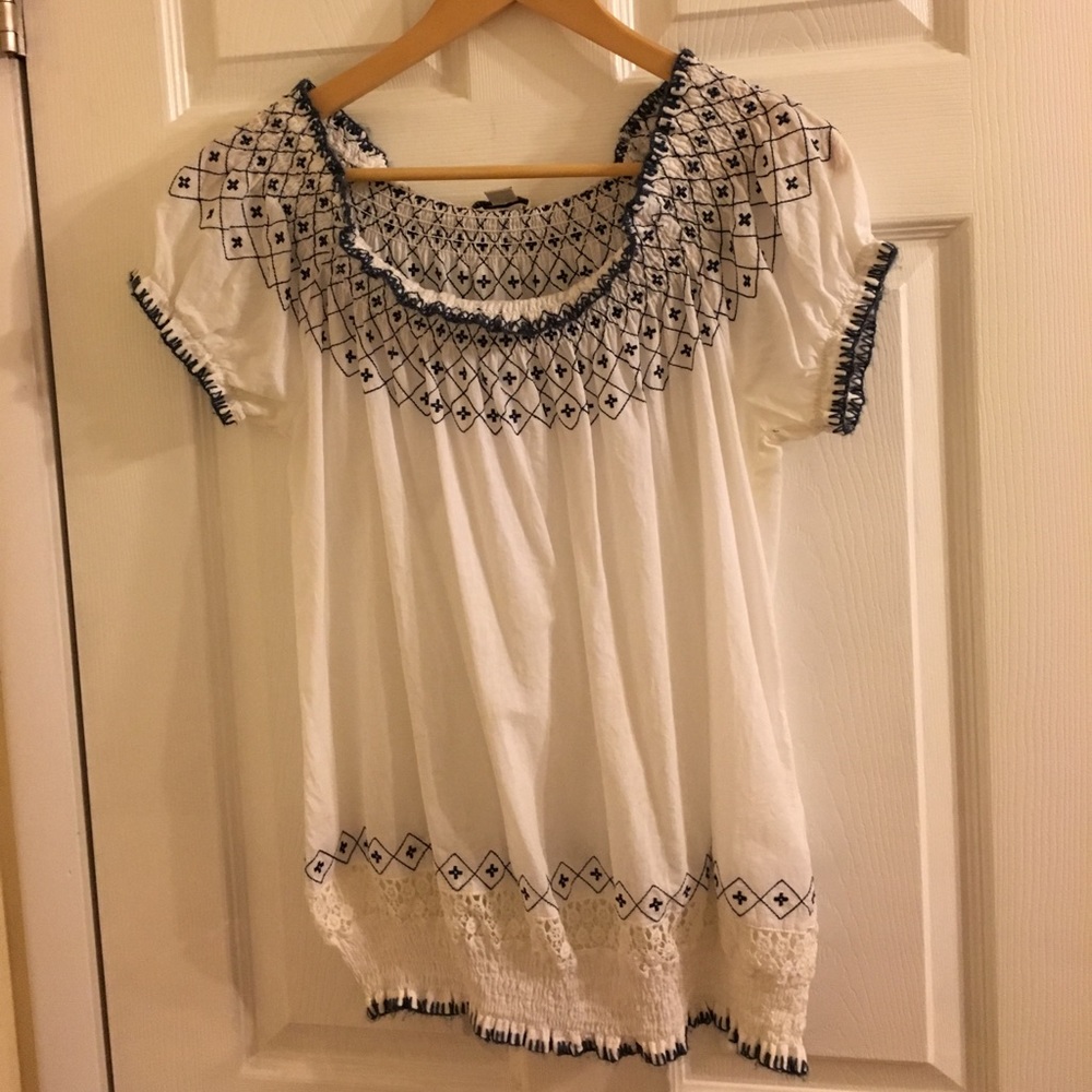 NWOT Summer casual shirt