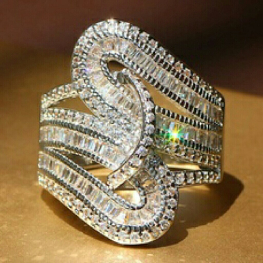 Silver Wide Ring Gorgeous!