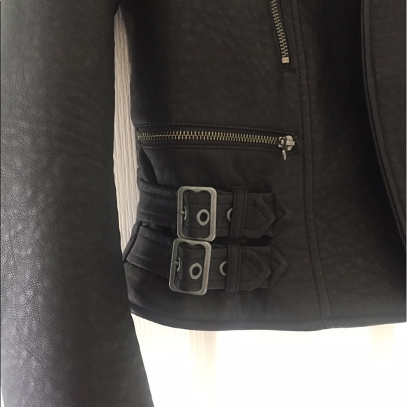 🤘🏻HOSTPICK🤘🏻NWOT FREE PEOPLE Vegan Leather😎 - Picture 4 of 8