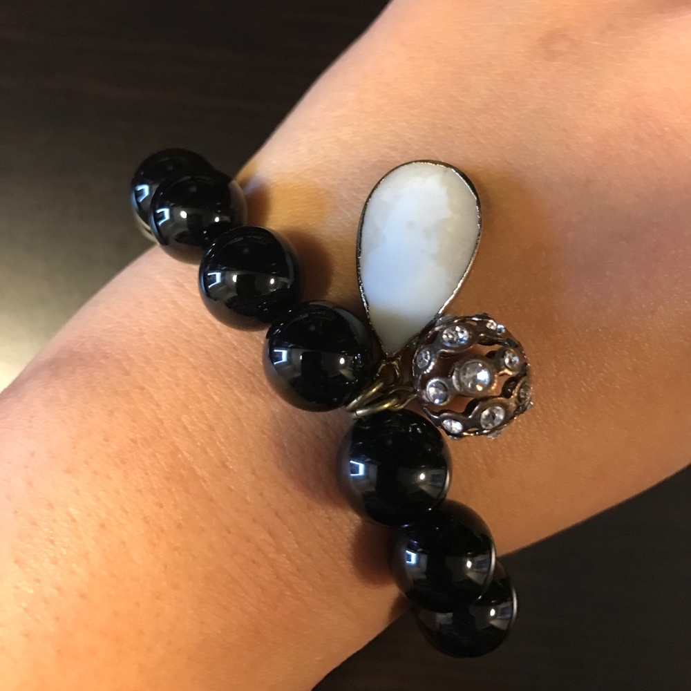 Leah Alexandra Black bead and stone bracelet