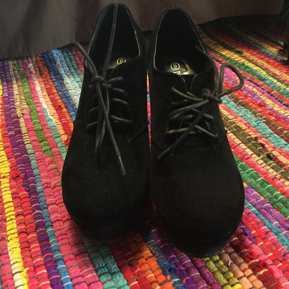 Size 6 super tall wedges