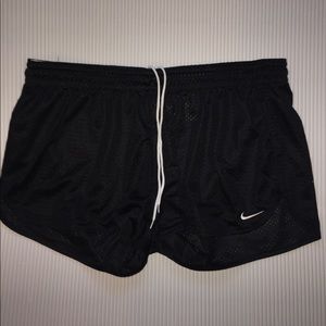 Nike dri-fit polyester shorts. Size: L