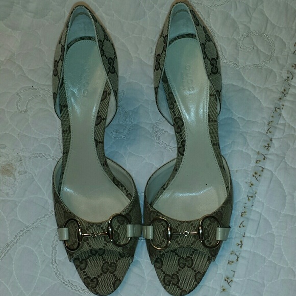 SOLD***GUCCI D'Orsay Horsebit Heels!! - Picture 5 of 8