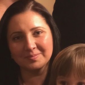 Meet your Posher, Raluca