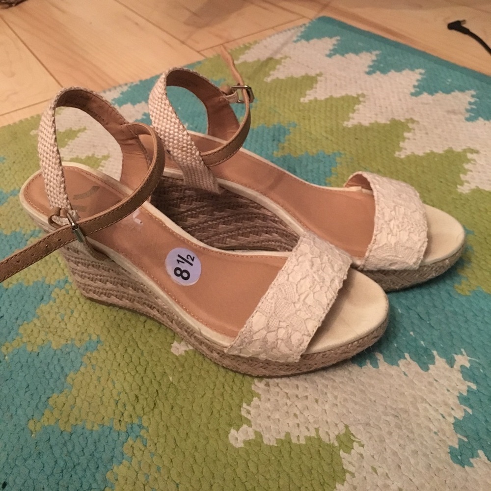 White and tan wedges