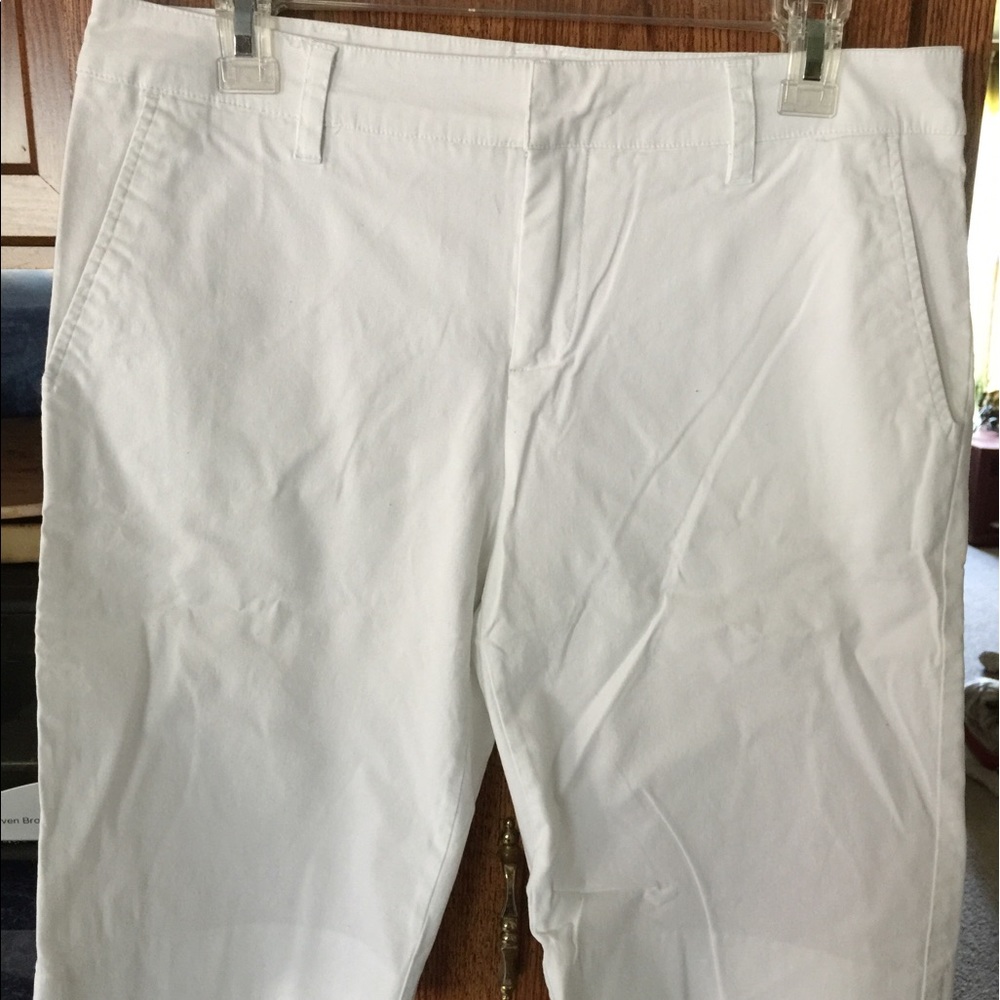 White Long Shorts/Bermudas