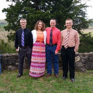 Meet your Posher, Crystal