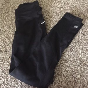 ATHLETA SIZE S FLEECE LINED LEGGINGS