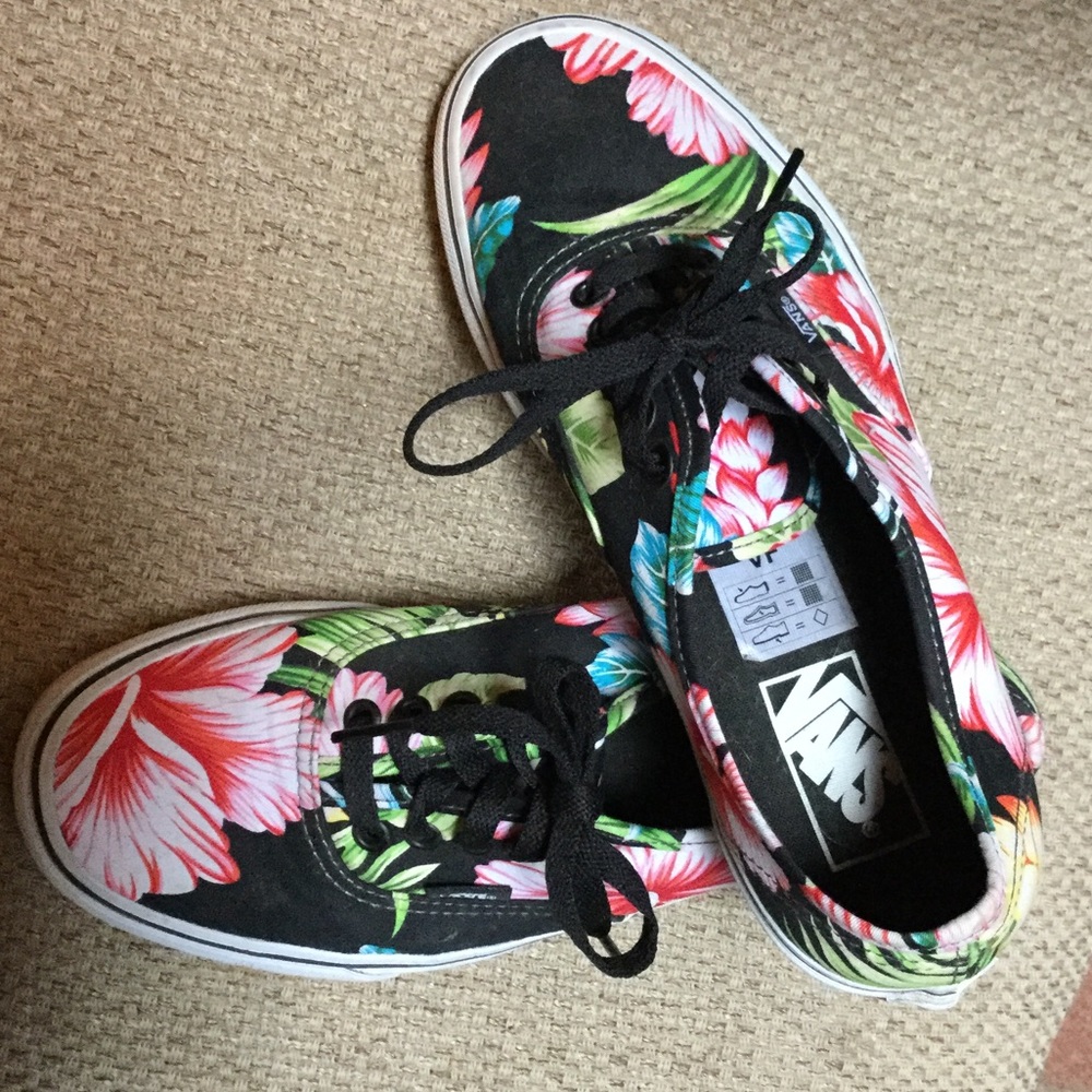 Tropical vans ladies 8 men's 6.5