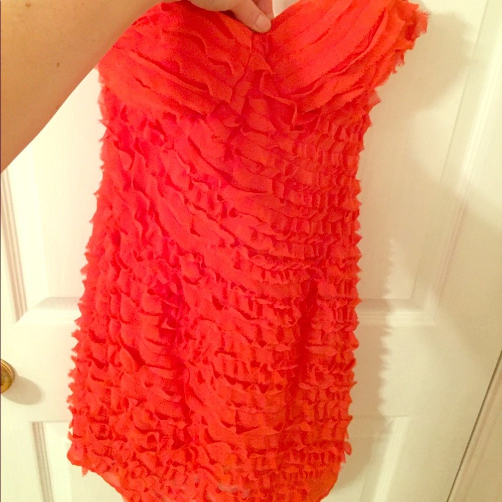 Sexy ruffle pink strapless dress