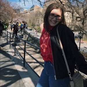 Meet your Posher, Daniela