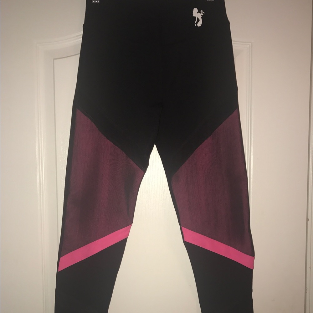 Yoga pants/leggings
