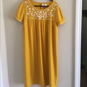 Old Navy yellow dress