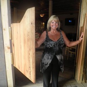 Meet your Posher, Sheila