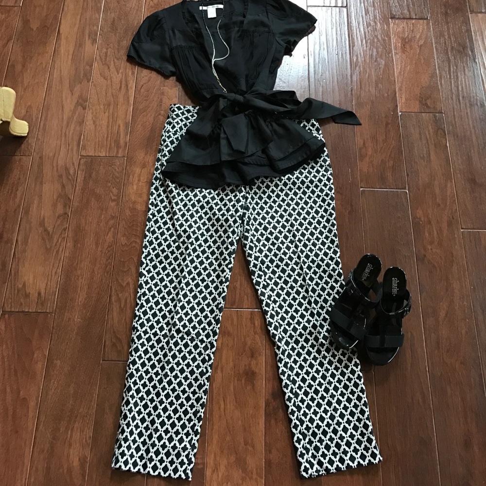 Laundry by Shelli Segal Printed Crop Pants