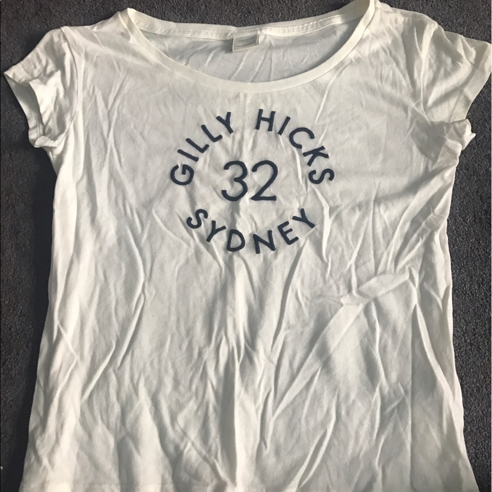 Gilly hicks top