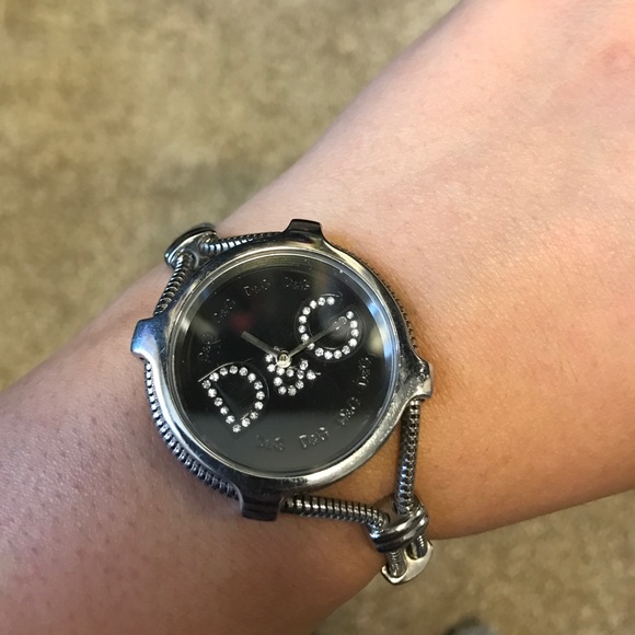 Dolce and Gabbana watch with logo main image 5