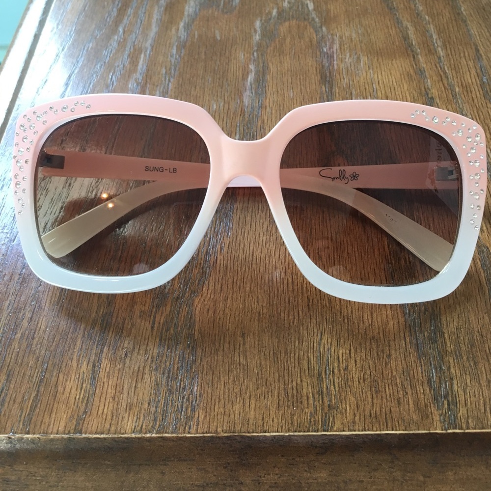 Pretty Pink & White ombré sunglasses