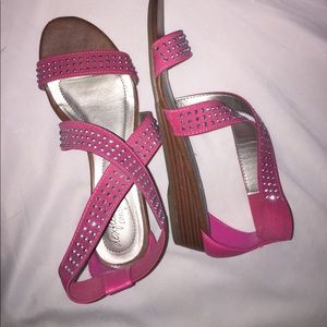 size 71/2 sandals