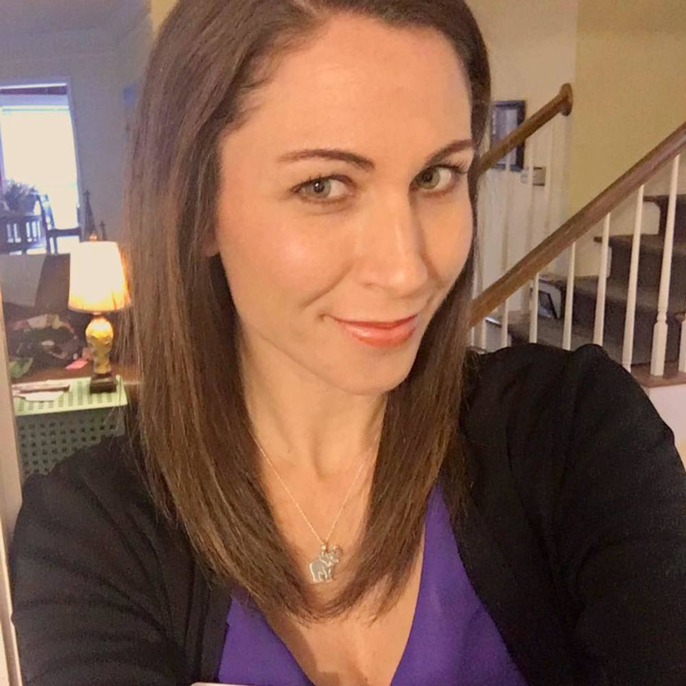 Meet your Posher, Carrie