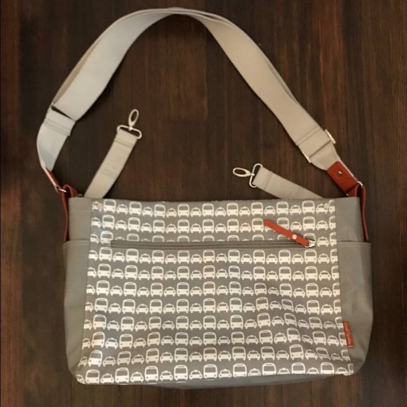 Dwell Diaper Bag - Picture 3 of 4