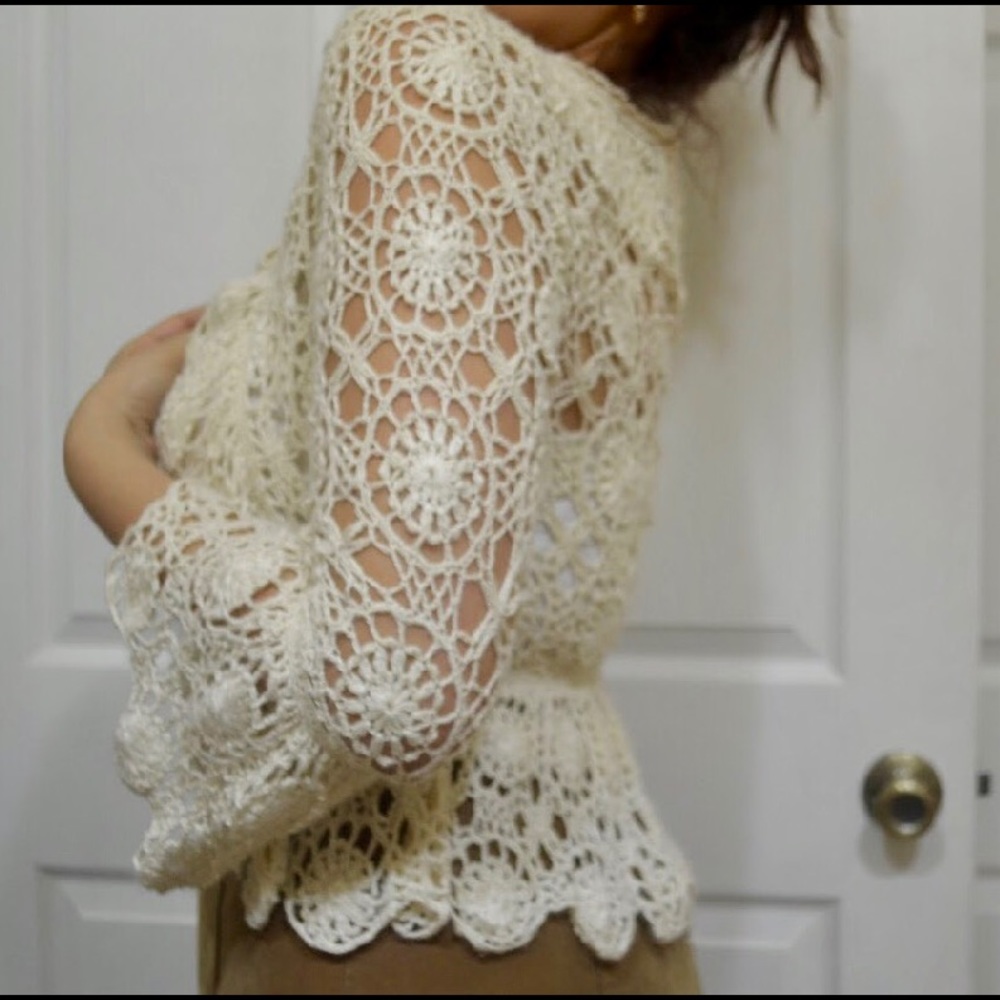 Crochet Mid Sleeve Shawl