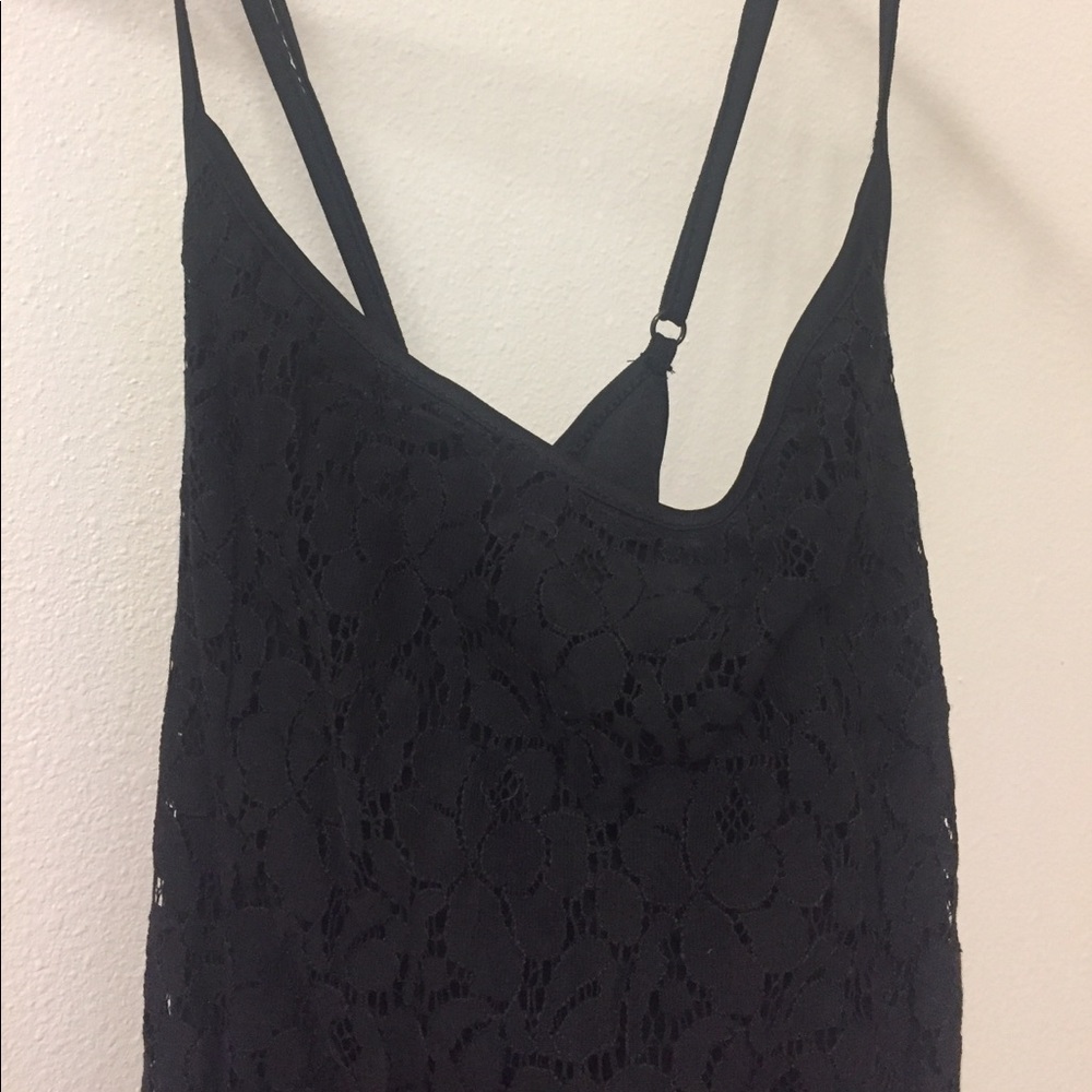 Strappy lace dress- black
