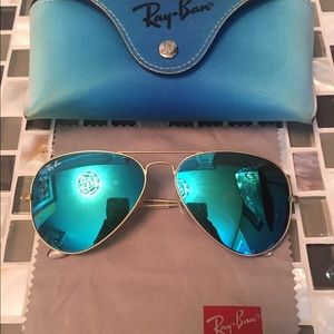 Ray-ban aviator sunglasses