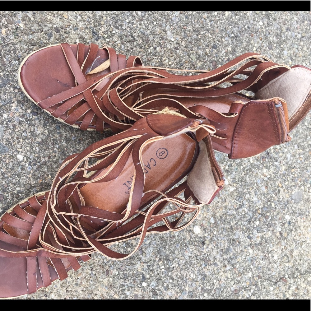CARRINI Womens Shoes Sandal Heels Sz 8 NWT Brown