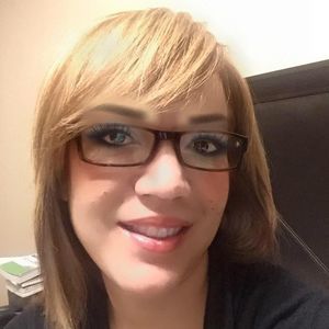 Meet your Posher, Linette