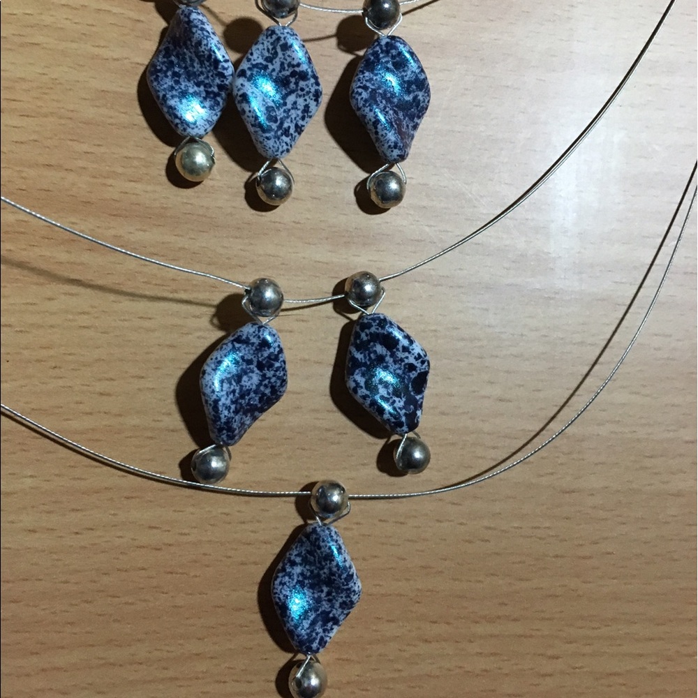 Floating, 3-Tiered Necklace