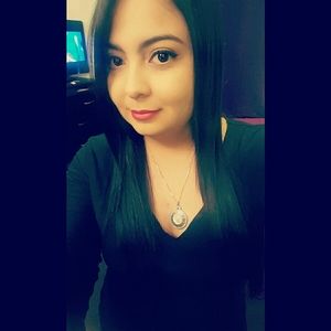 Meet your Posher, Luzmarie