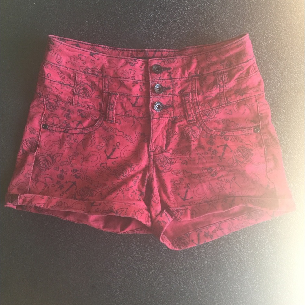 Hot Topic Red and Black High-Waisted Jean Shorts