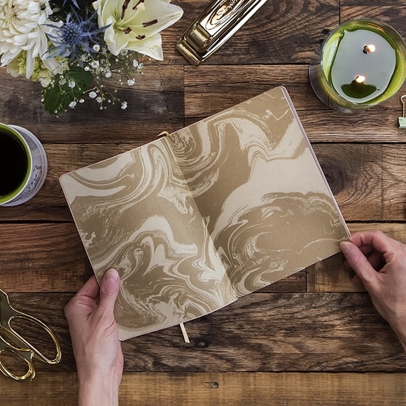 Navy Blue 2018 Planner - Picture 6 of 6