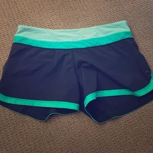 Lululemon run short