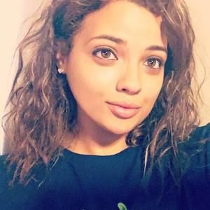 Meet your Posher, Breanna