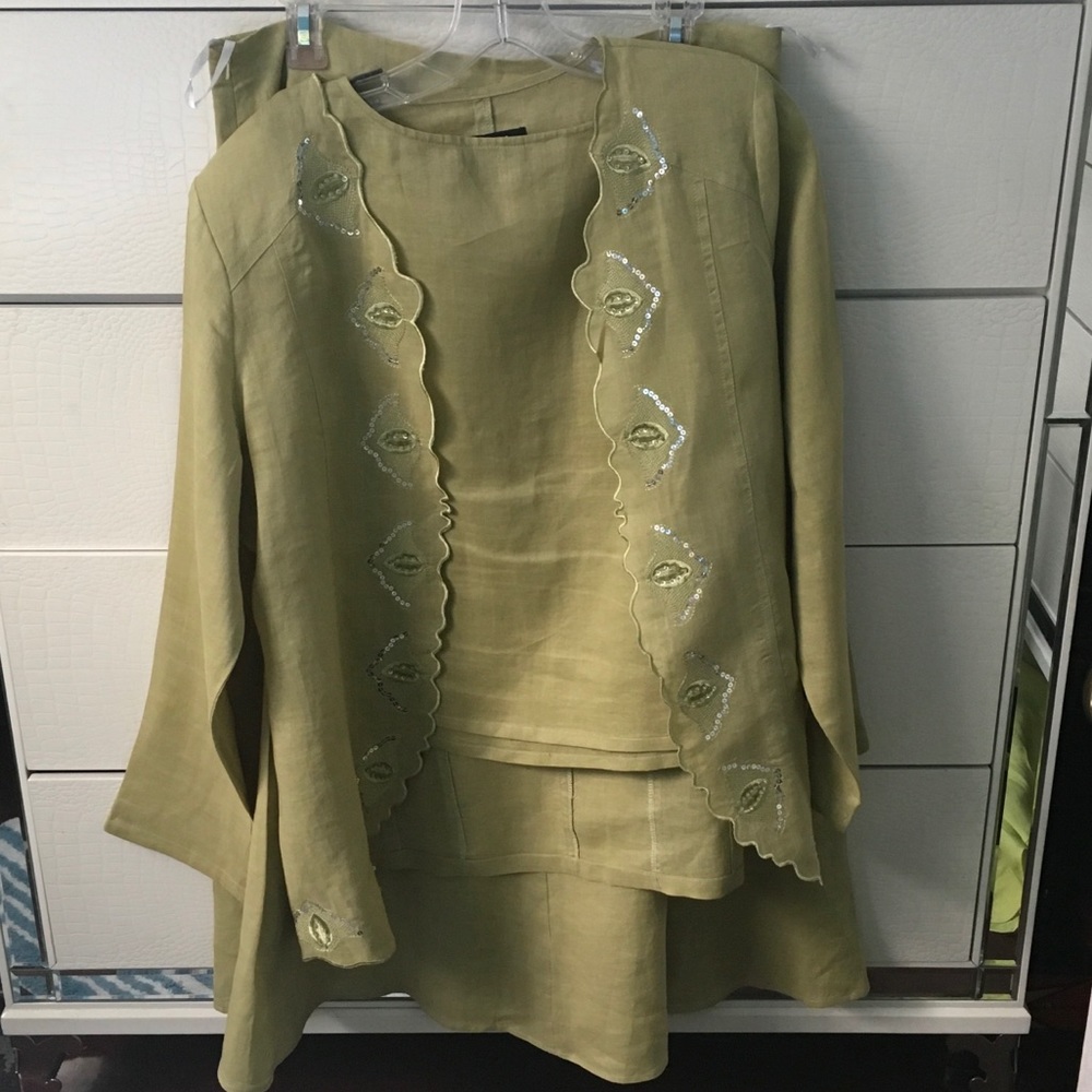 Summery  Spring  Linen 3 piece Suit