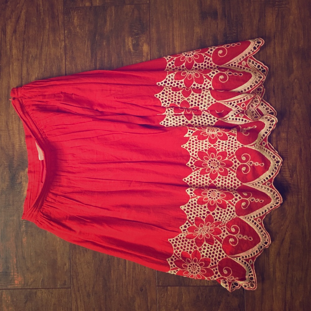 Summer red, laced skirt